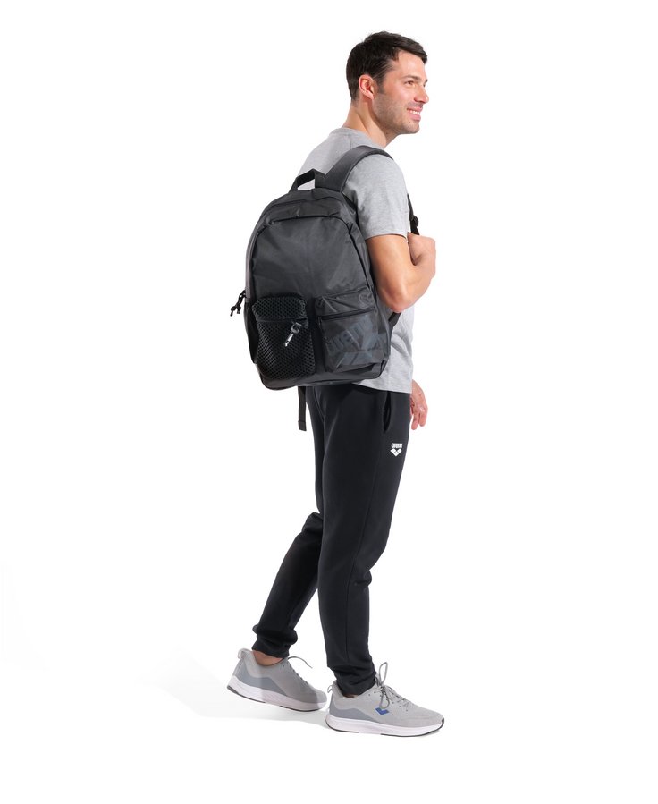 010226_100_arena_one_go_backpack_30l_001_8b949f03_3166498